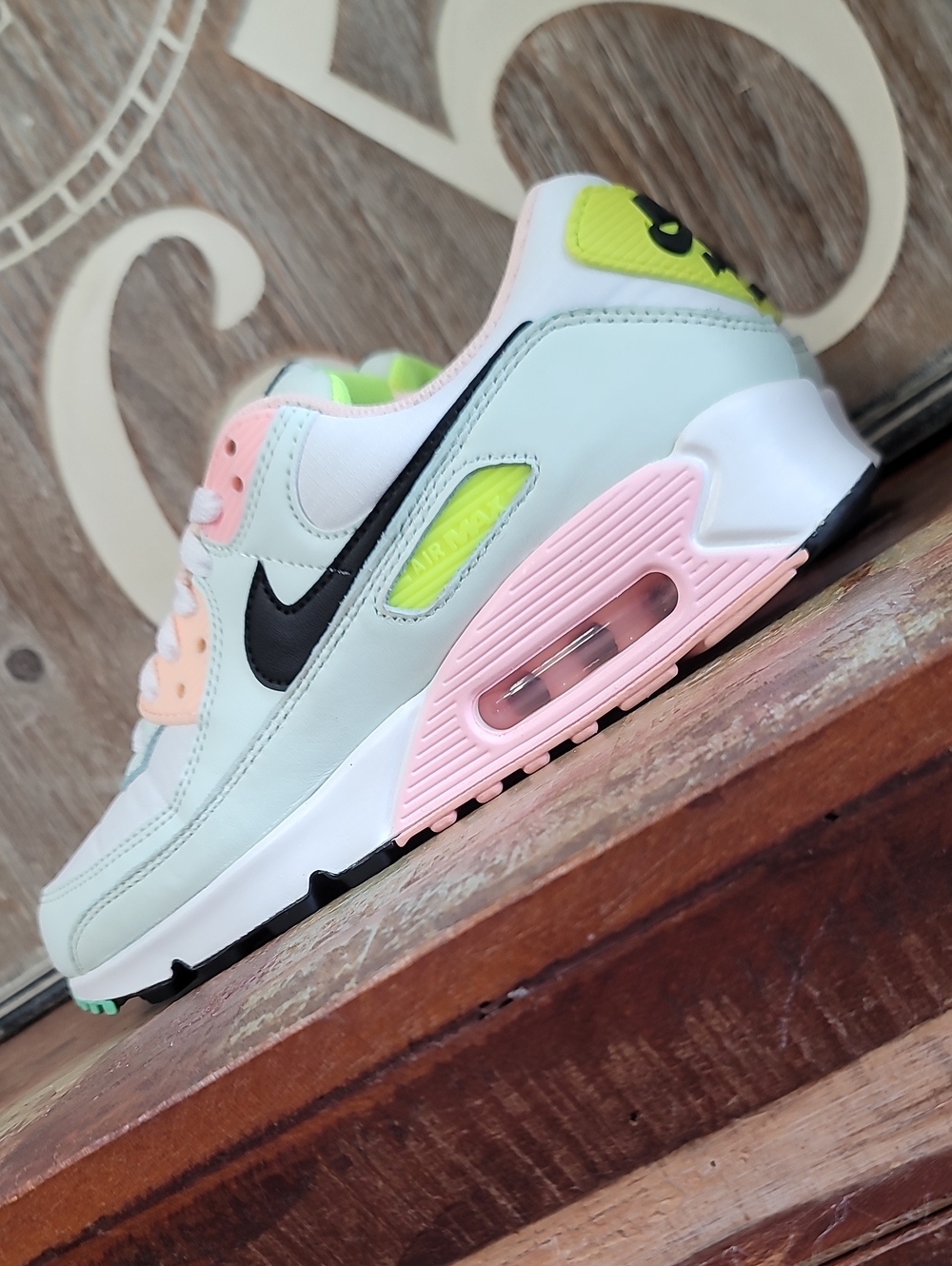 🔥🔥 Nike Wmns Air Max 90 'Easter' Wmns 8 Good/like New. Fast Shipping - Picture 12 of 16